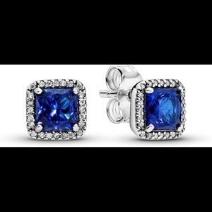 New TIMELESS ELEGANCE BLUE EARRING AND RING